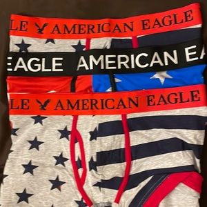 American Eagle men’s underwear (3) 2 boxer briefs & 1 trunk new without tag.   h